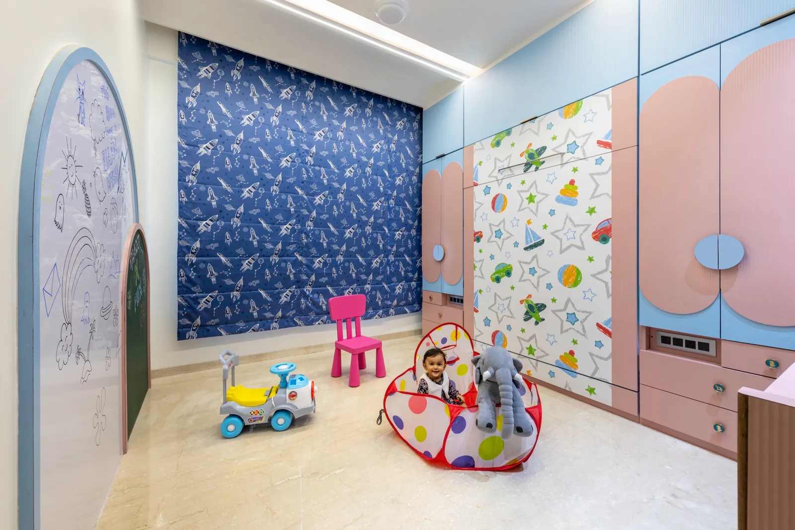 Azure Solace: KAAGJ interior 10