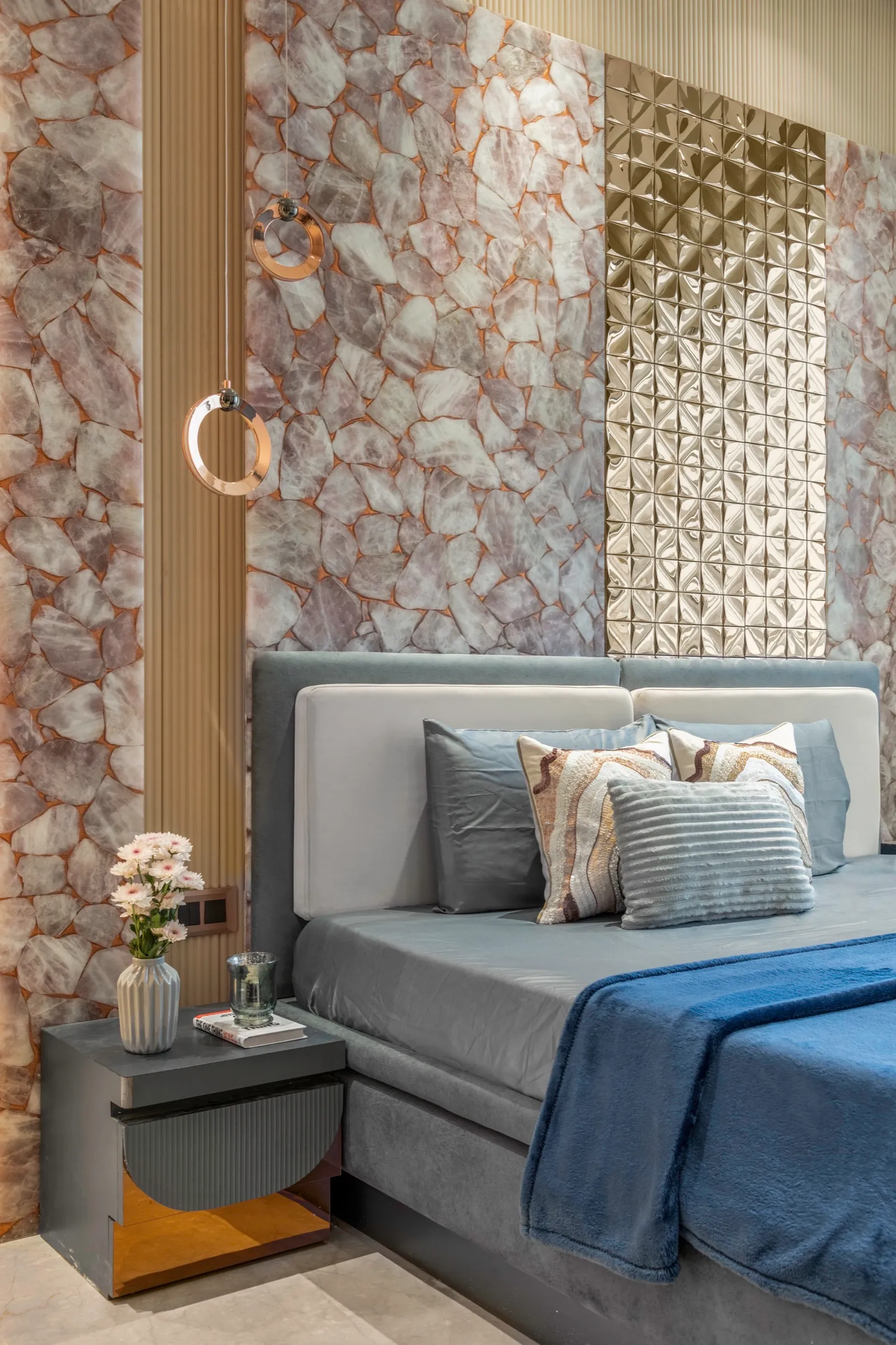 Azure Solace: KAAGJ interior 12