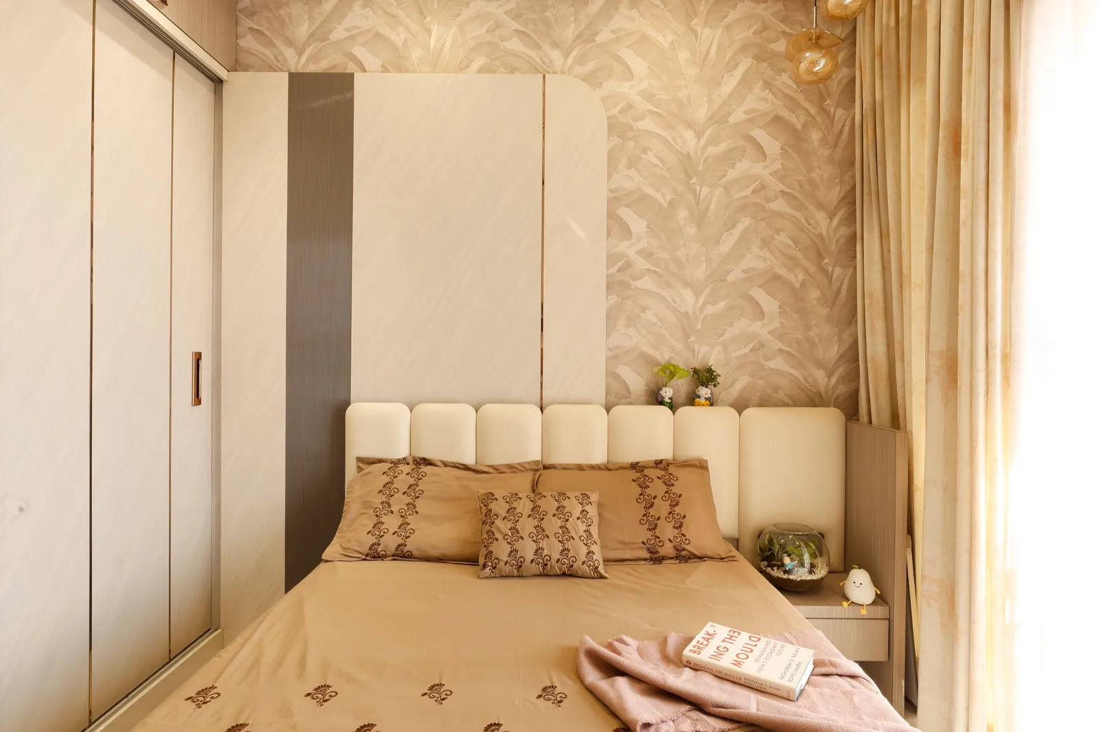 Elysian Symphony: KAAGJ interior 8