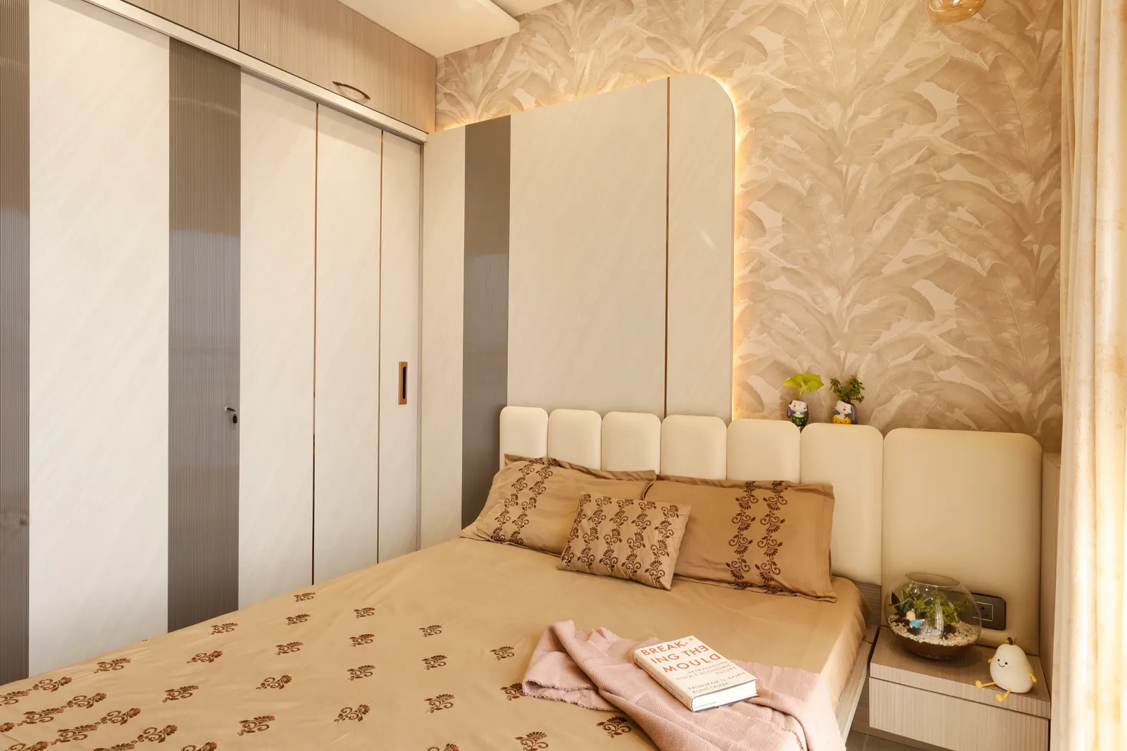 Elysian Symphony: KAAGJ interior 9