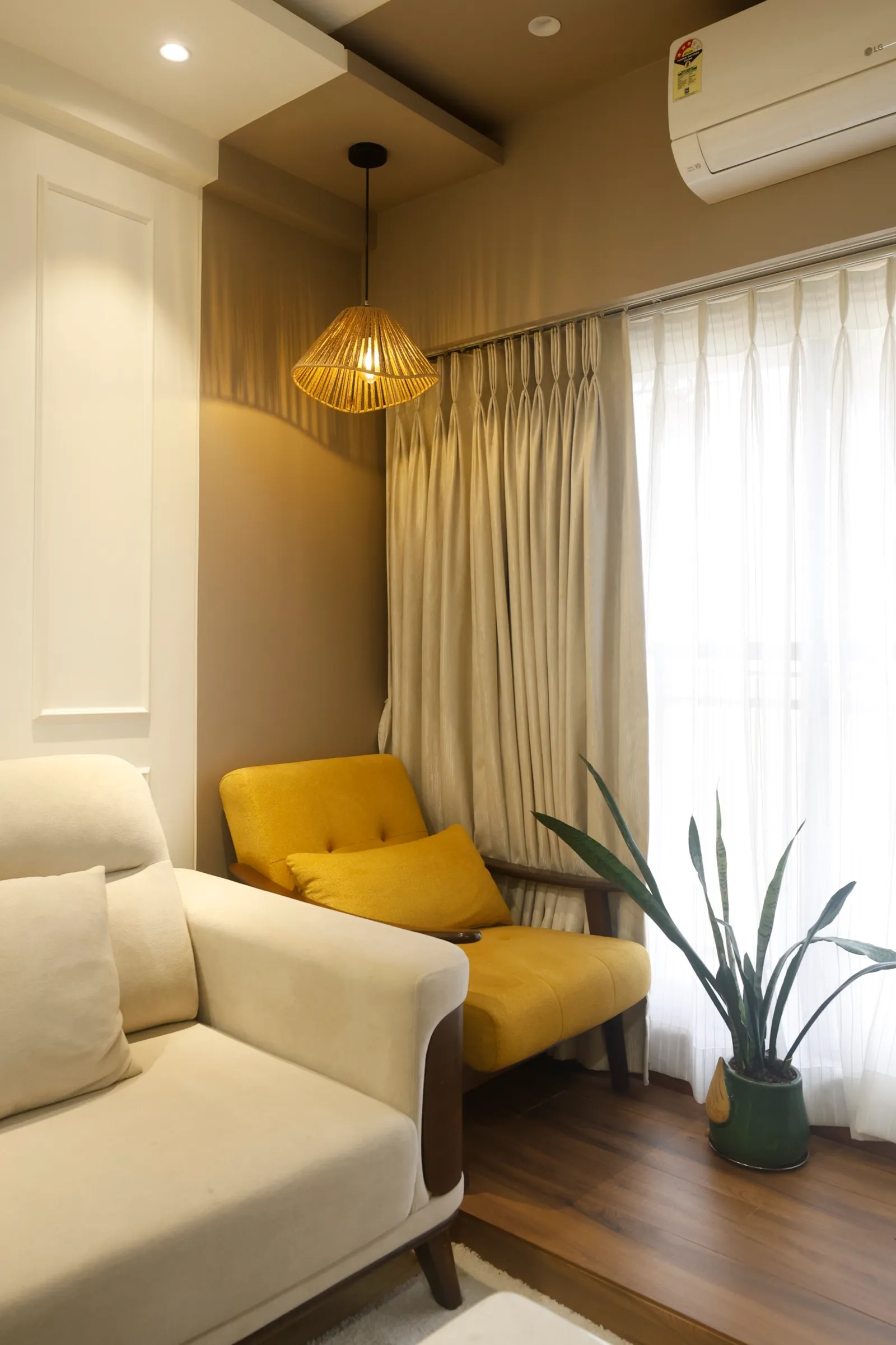 Grandeur: KAAGJ interior 14