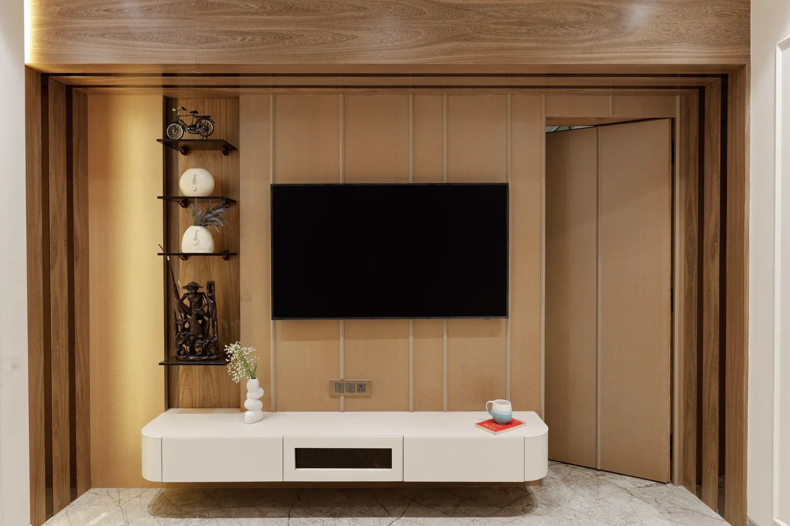 Why an architect re‑plans before decorating