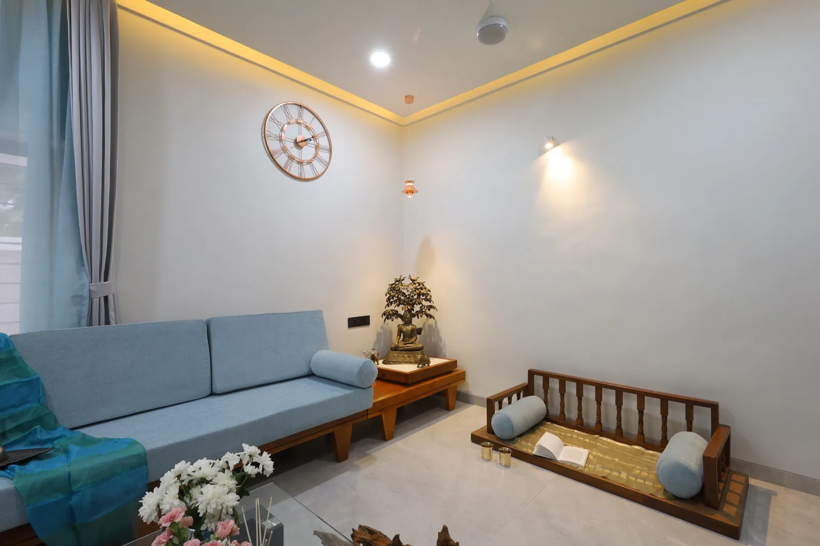 House of Hues: KAAGJ interior 28