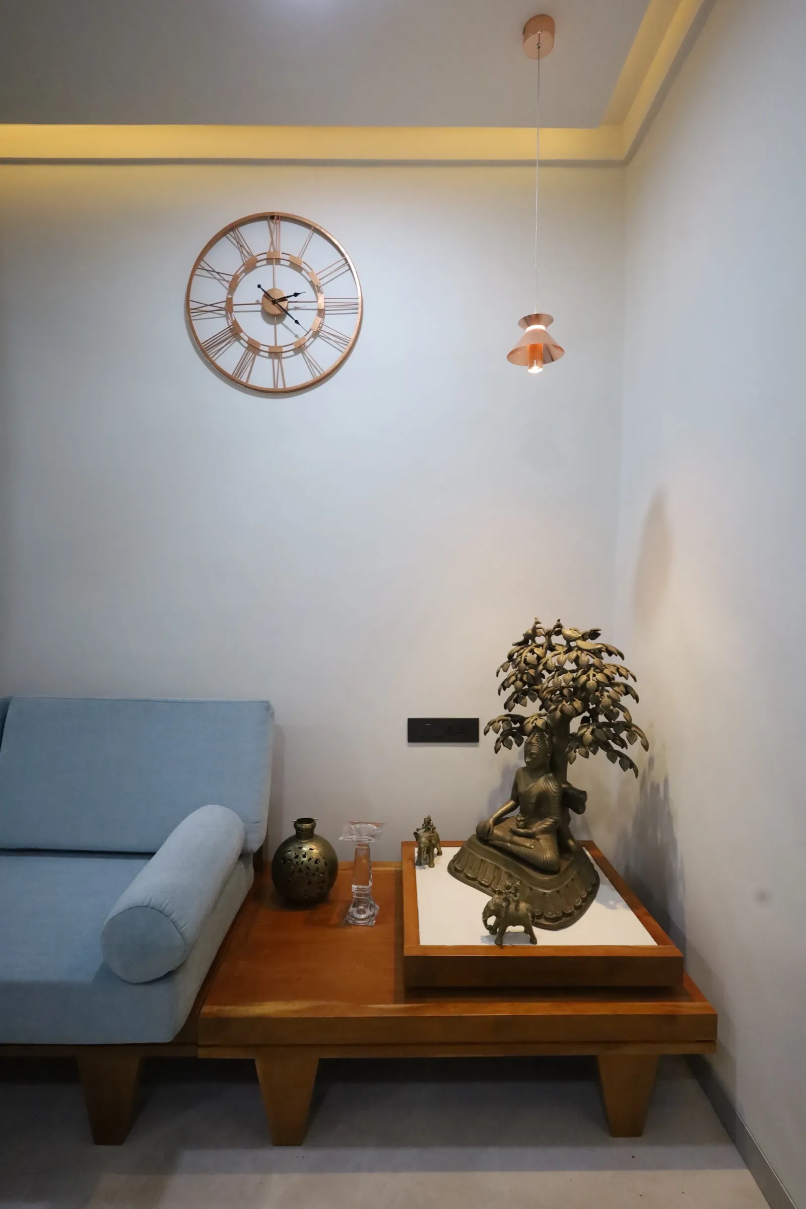 House of Hues: KAAGJ interior 30