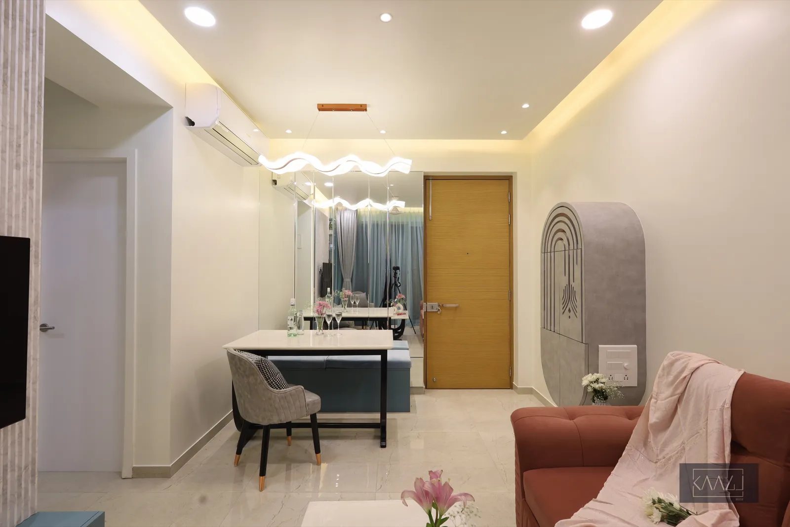 Shades of Blue: KAAGJ interior 11