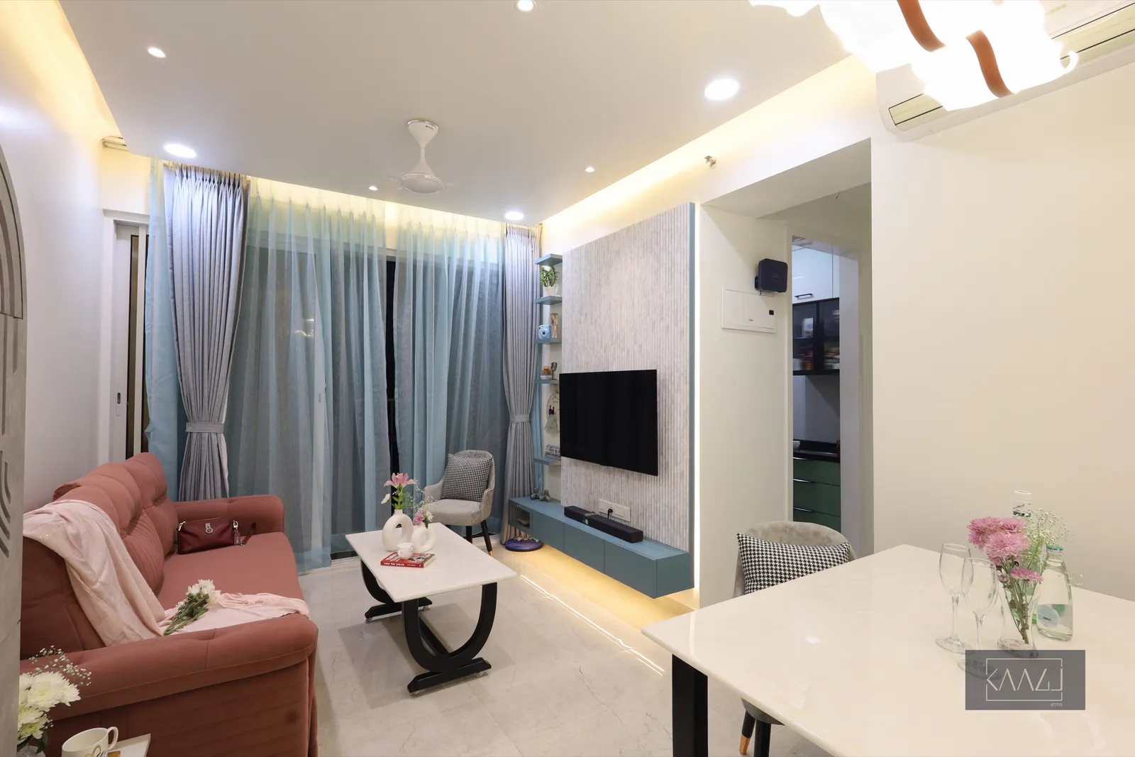 Shades of Blue: KAAGJ interior 14