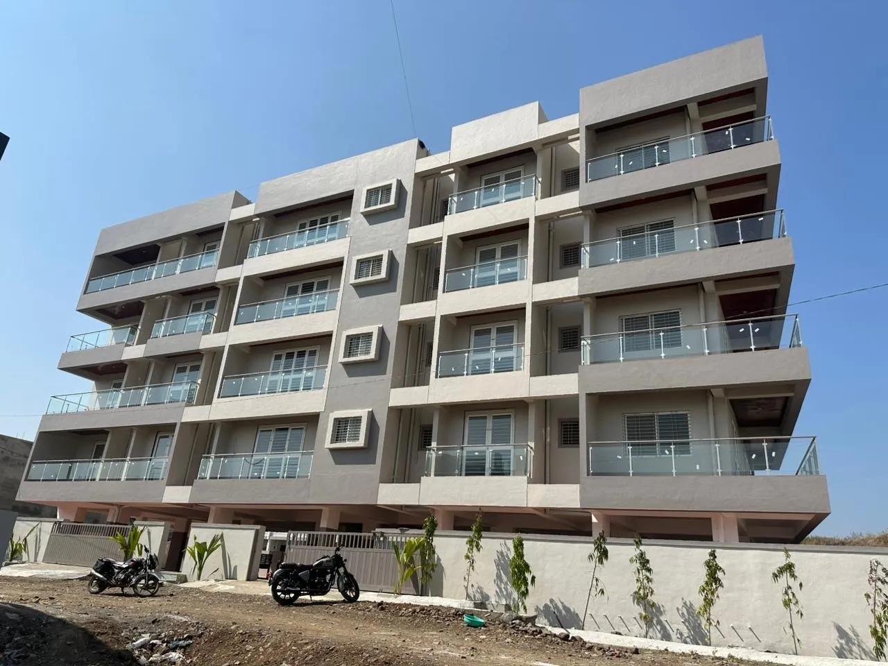 SIPRA Staff Quarters: KAAGJ interior 3